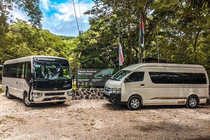 Transfer from SJO Airport to Jaco or vice versa - Photo 1 of 6